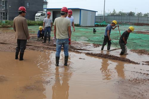 防洪搶險我們是認(rèn)真的